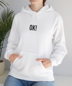 Unisex Hoodie mit Schriftzug "Ok!" - Gildan 18500 – Bild 5