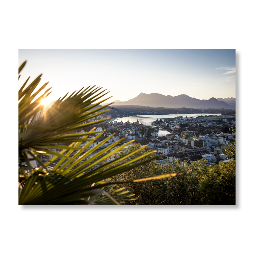 Sonnenaufgang in Luzern vom Gütsch aus, mit Blick auf die Rigi